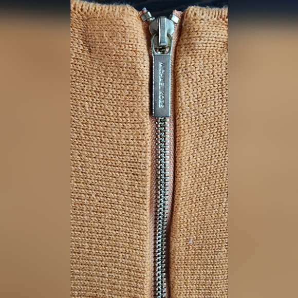 Michael Kors Burnt Orange Long Sleeve Top - Picture 3 of 4